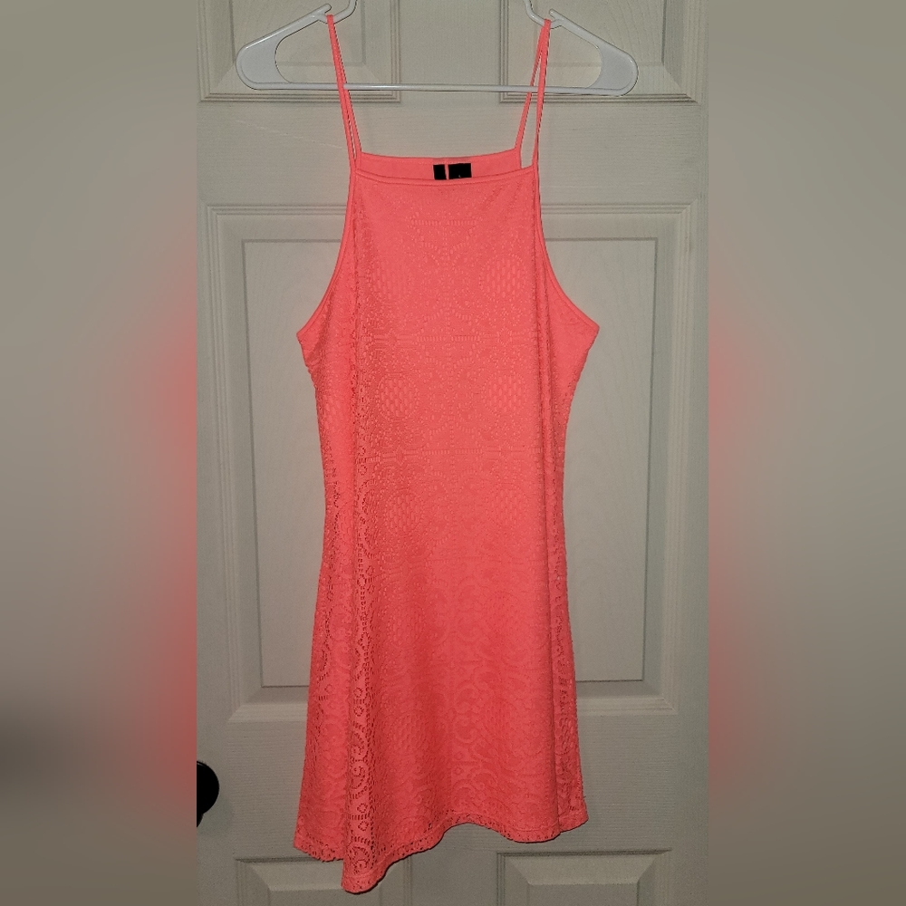 Ultra Flirt Coral Laceover Sleeveless Dress, Sz. L